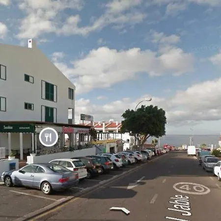 Esmeralda. Lovely And New Right By The Ocean! * Callao Salvaje